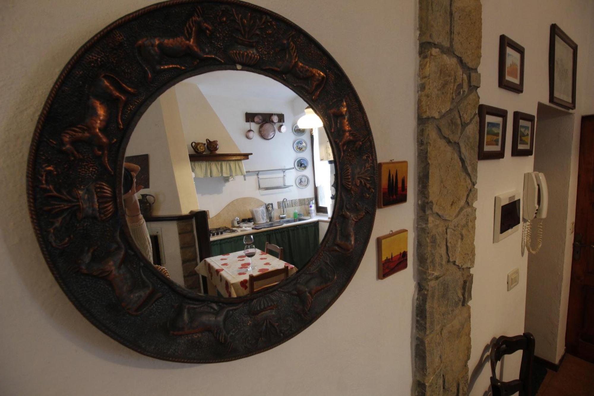 Casa Isma Apartment กัสตีลีโยเน ดิ ออร์ชา ภายนอก รูปภาพ